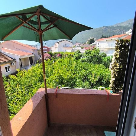 Guesthouse Lautasevic Petrovac na moru Exterior foto